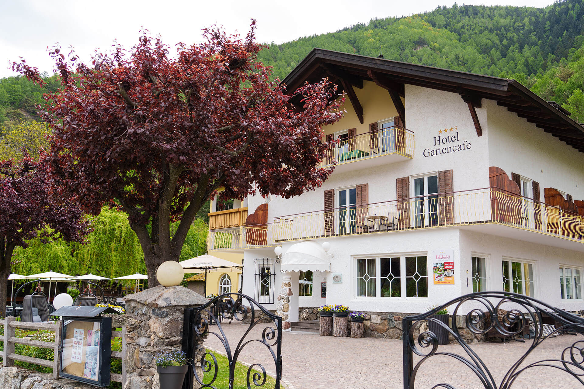 latscherhof-aussen-2024-001